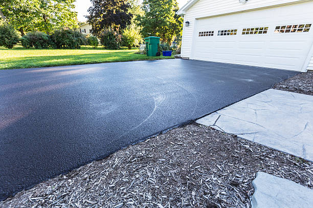 Best Driveway Pressure Washing in Sacaton, AZ